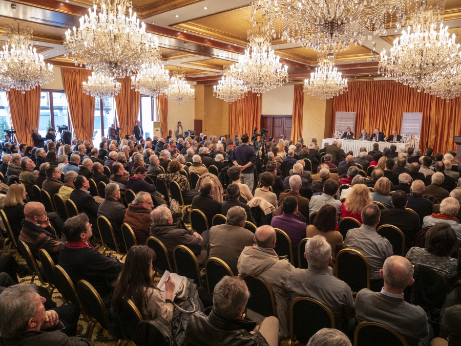 13.1.2019, Ιωάννινα: Παρουσίαση βιβλίου Ευ. Βενιζέλου «Η Δημοκρατία μεταξύ συγκυρίας και Ιστορίας»